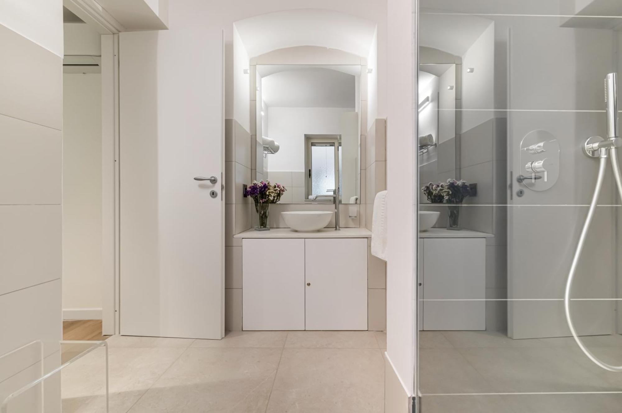 Piazza Indipendenza Loft & Rooms Παλέρμο Εξωτερικό φωτογραφία