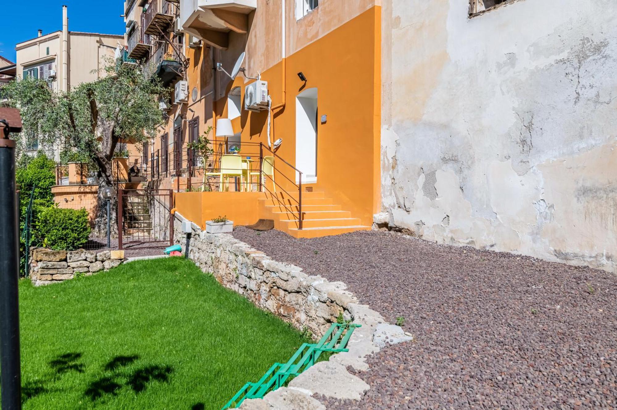 Piazza Indipendenza Loft & Rooms Παλέρμο Εξωτερικό φωτογραφία